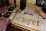 Commodore C64 i osprzt