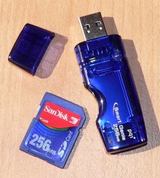 Pendrive + Czytnik Kart